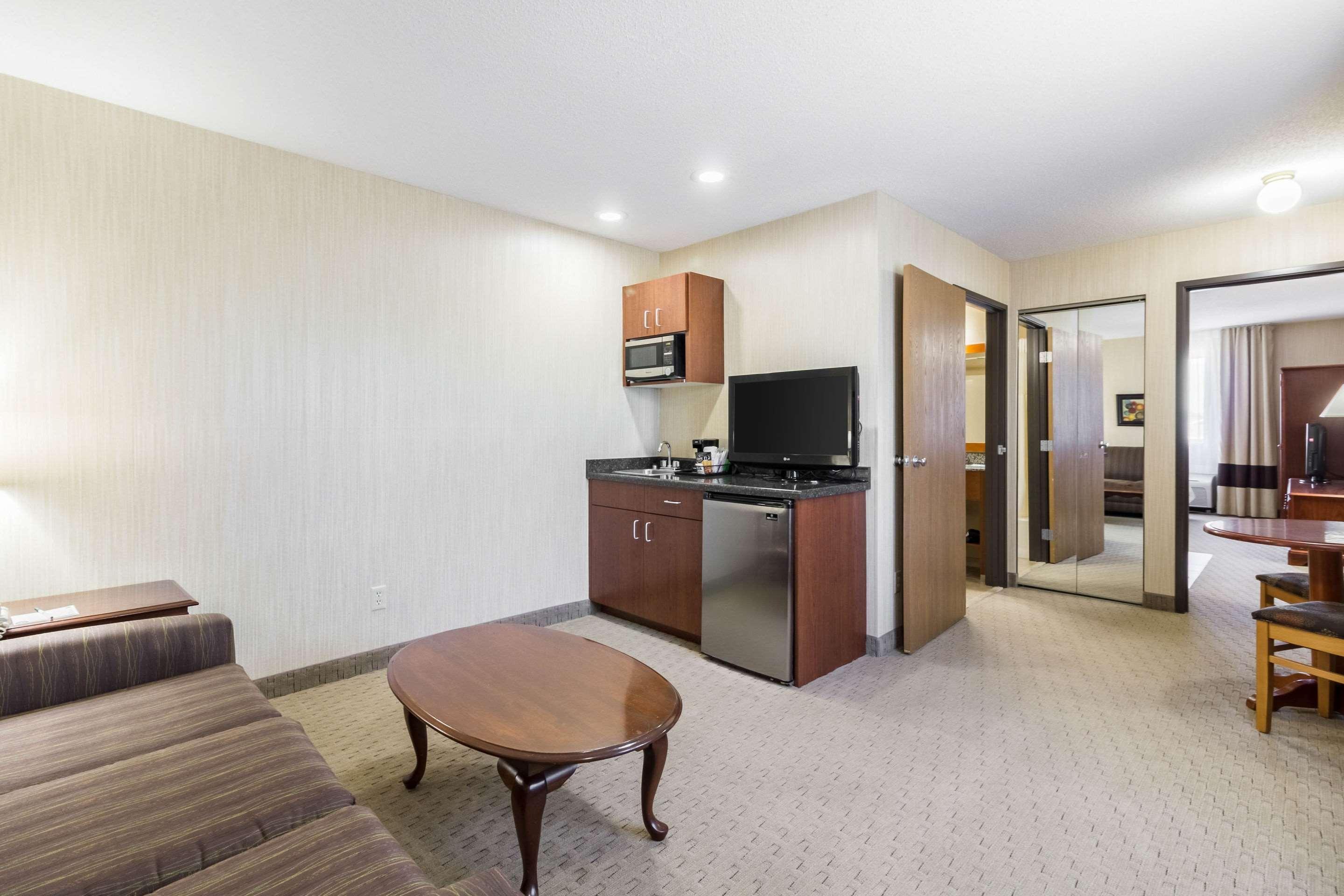 Quality Inn Marshall Mn Near University Esterno foto