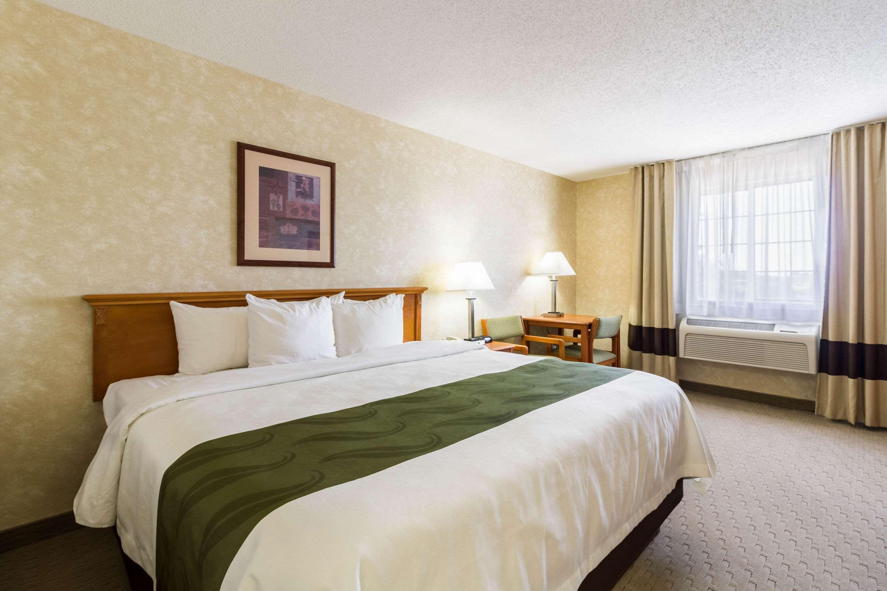 Quality Inn Marshall Mn Near University Esterno foto