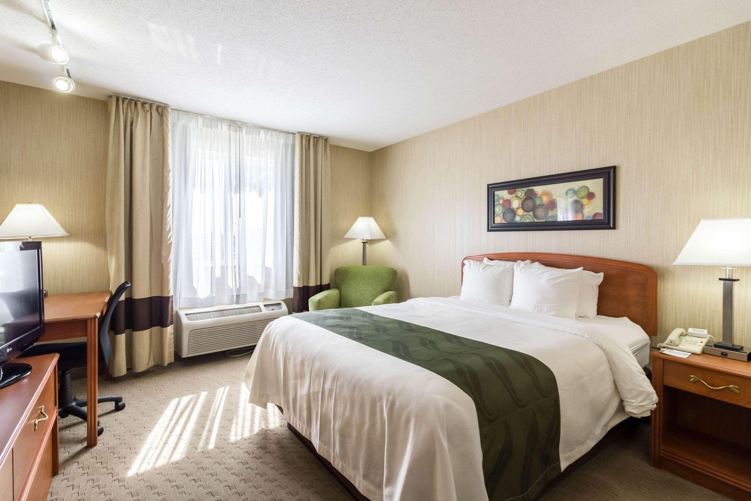 Quality Inn Marshall Mn Near University Esterno foto