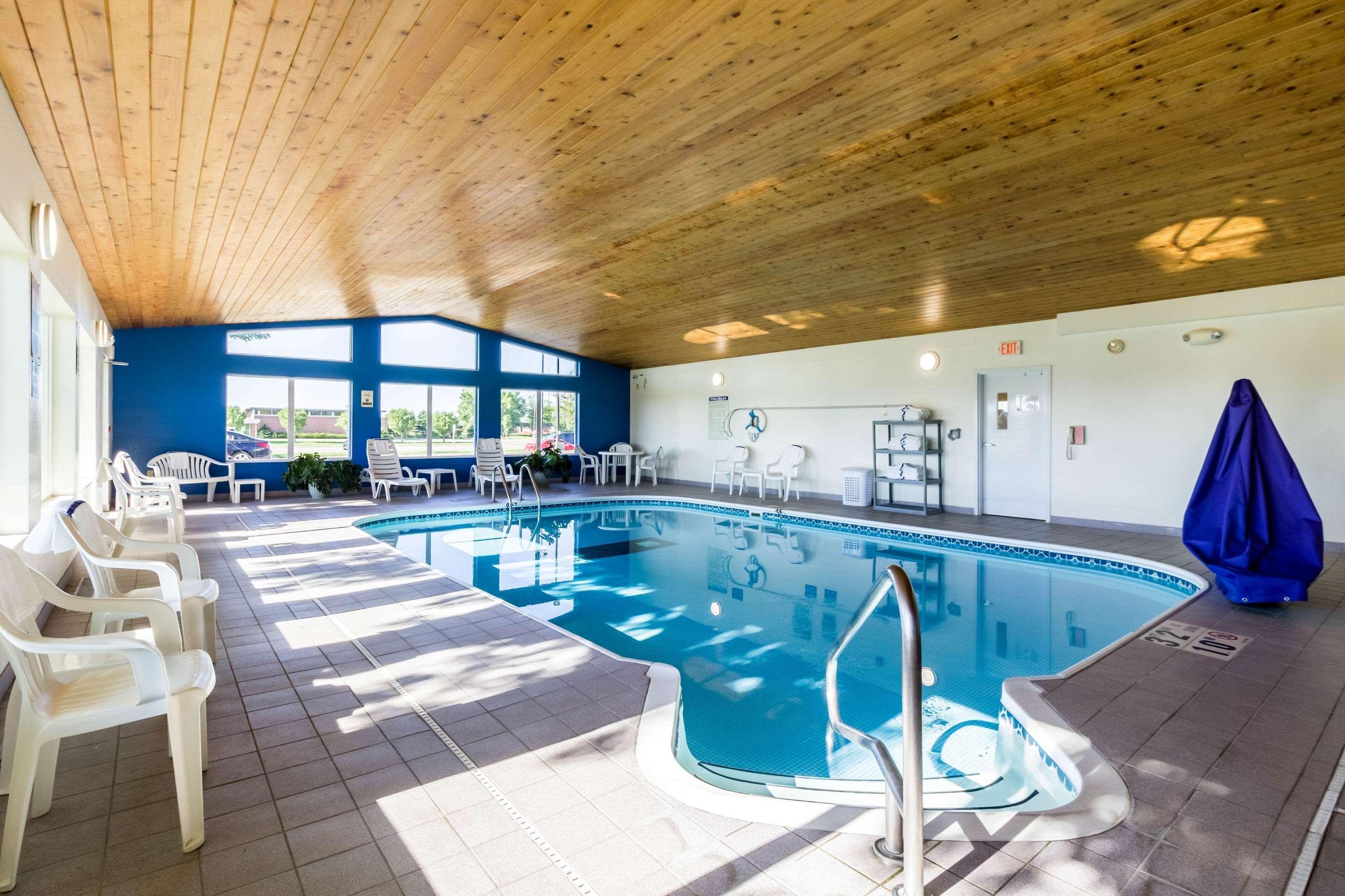 Quality Inn Marshall Mn Near University Esterno foto