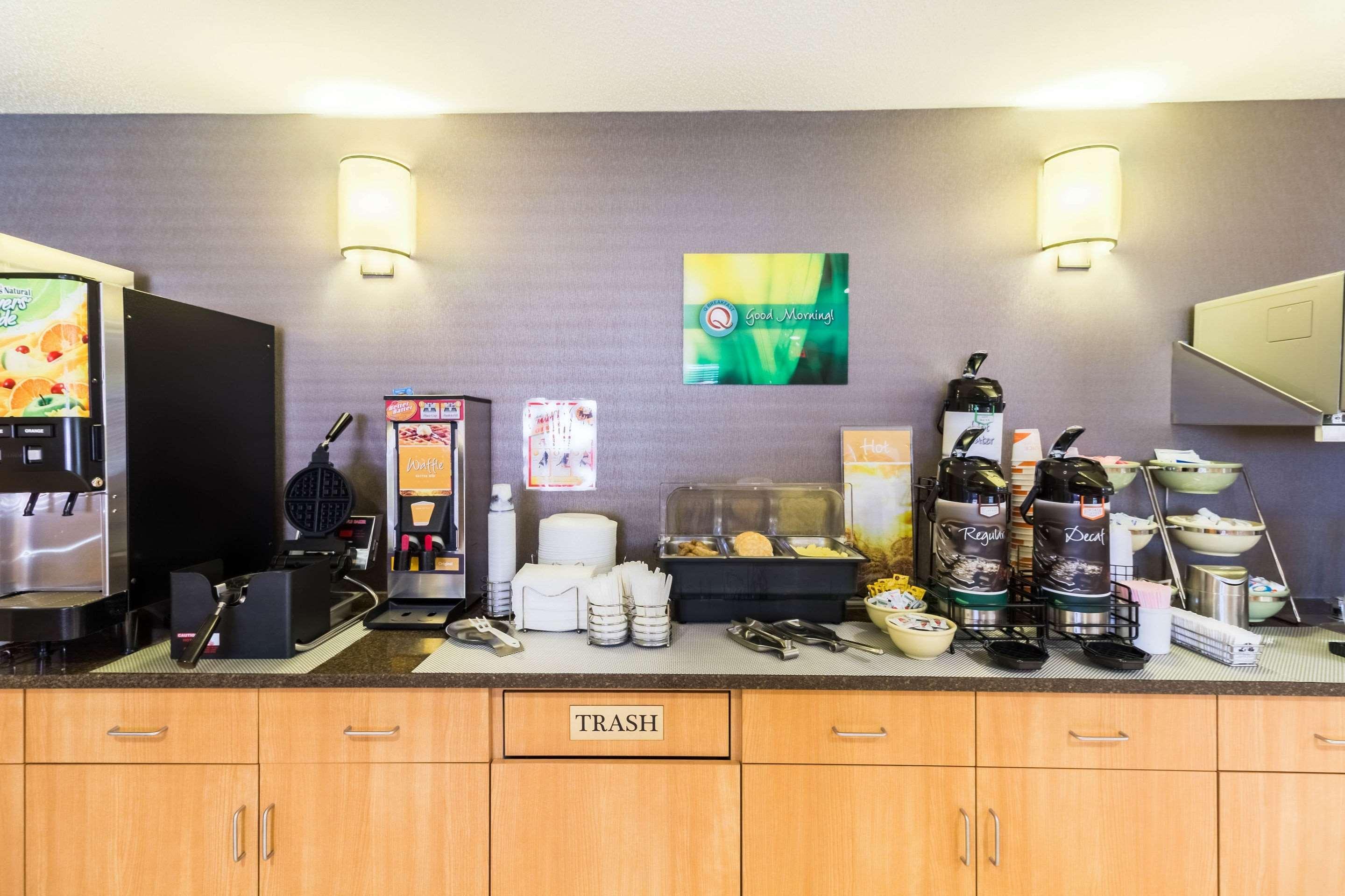 Quality Inn Marshall Mn Near University Esterno foto