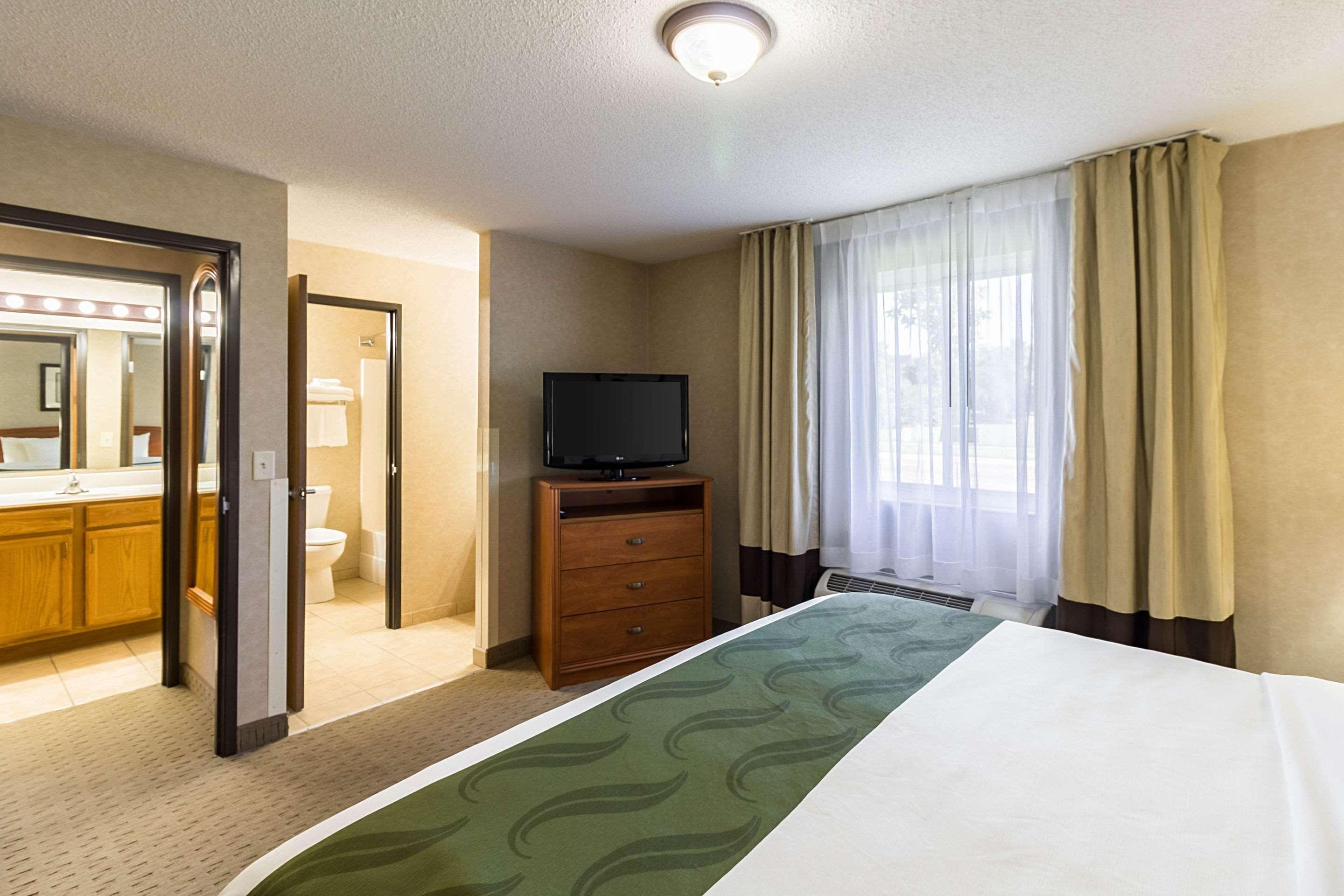 Quality Inn Marshall Mn Near University Esterno foto