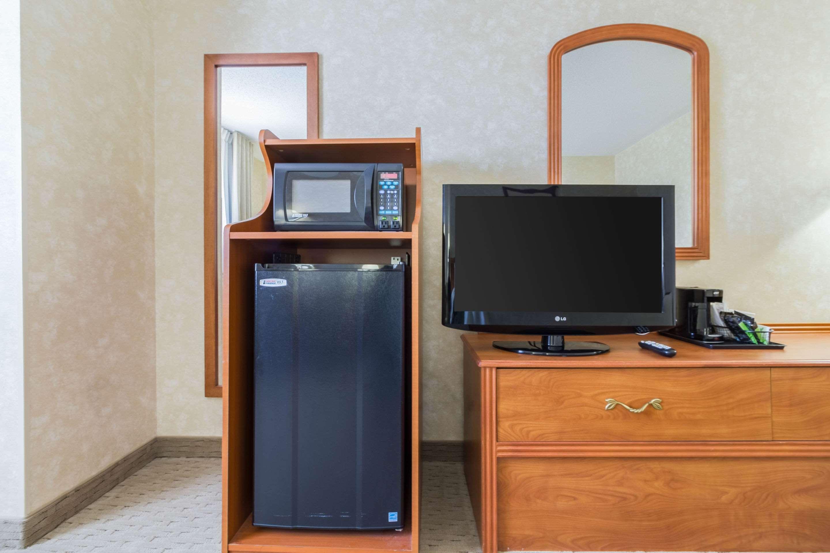 Quality Inn Marshall Mn Near University Esterno foto
