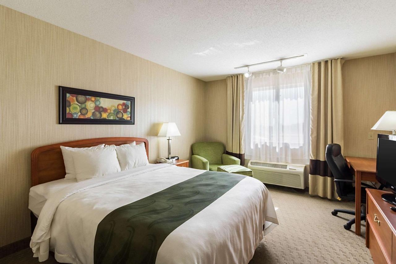 Quality Inn Marshall Mn Near University Esterno foto