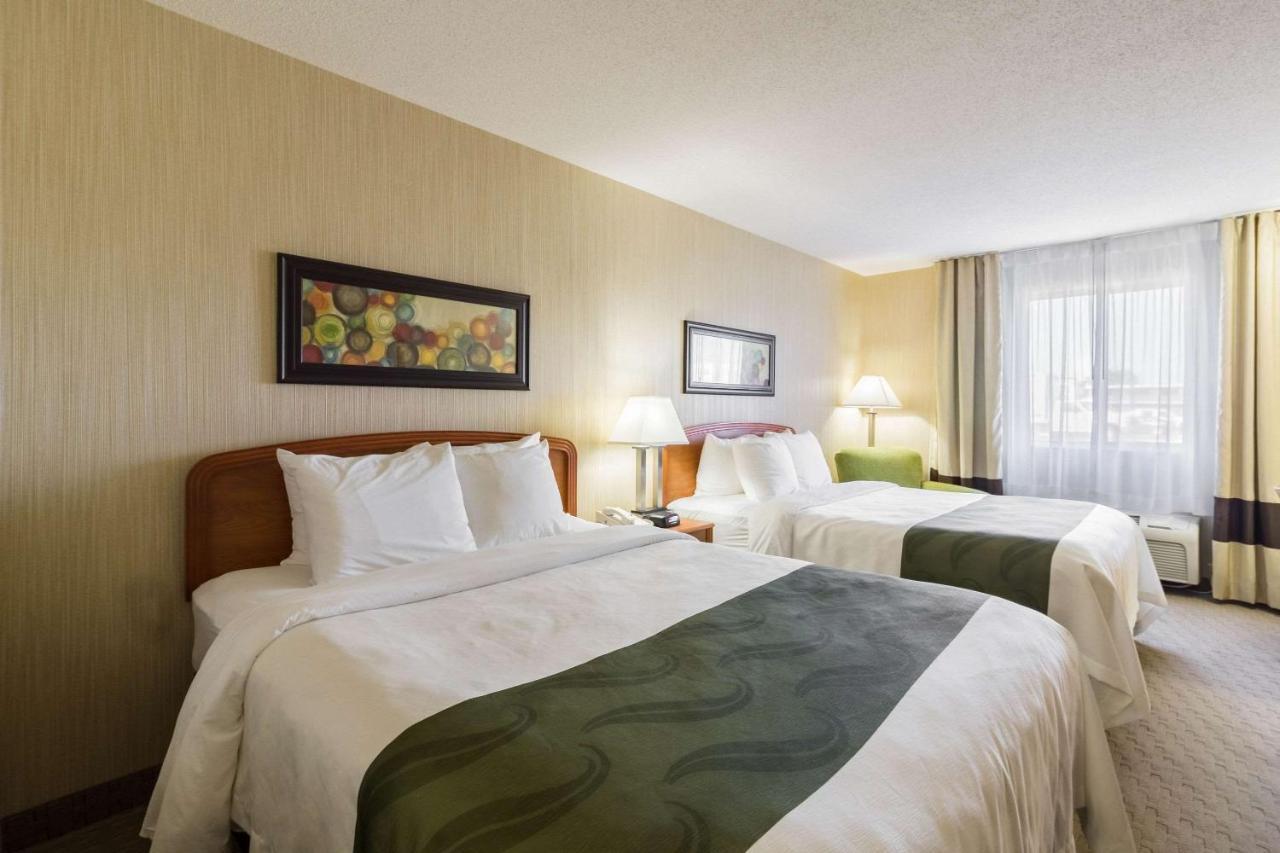 Quality Inn Marshall Mn Near University Esterno foto